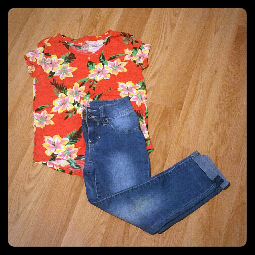 Girls Old Navy Tee